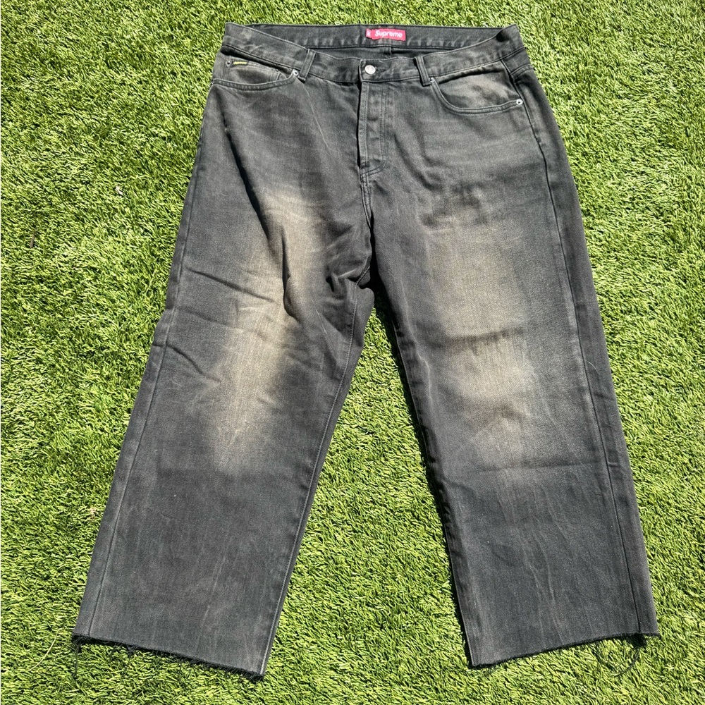 Supreme Jeans